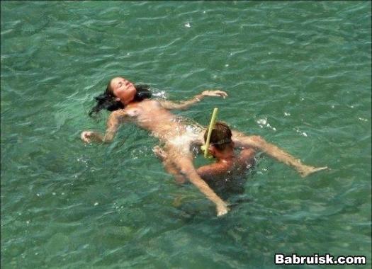 куннилингус в водоеме