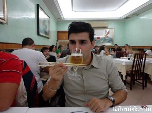 Ну на 2 палочъги