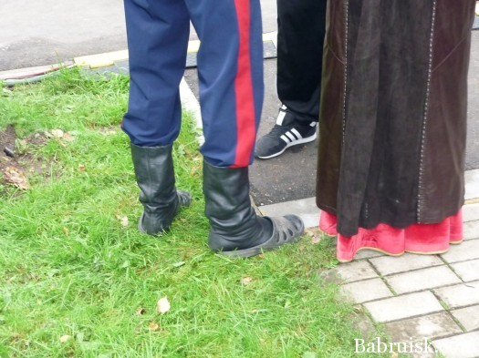 пидор в шлепанцах